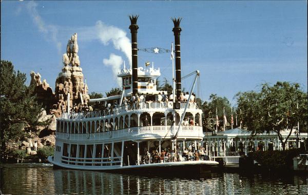 Disneyland - Gatherin' Steam - Frontierland's Own Sternwheeler, the Mark Twain