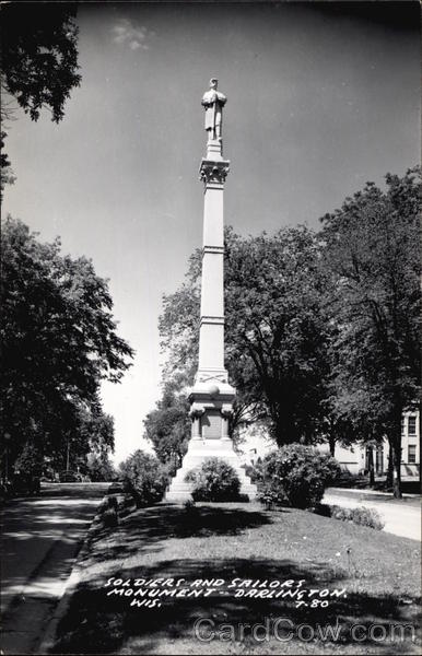 Soldiers and Sailors Monument Darlington Wisconsin