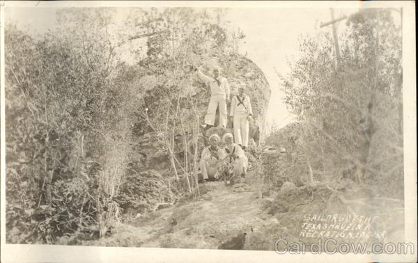 Sailors of the Texas have in a recration in Cuba Great White Fleet