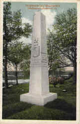 Fitzhugh Lee Monument Richmond, VA Postcard Postcard