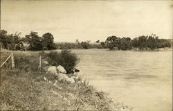 Milwaukee River Looking North Postcard