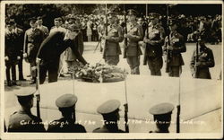 Col. Lindbergh at the Tomb of the Unknown Soldier Postcard