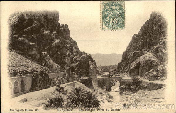 Les Gorges Porte du Désert El Kantara Algeria Africa