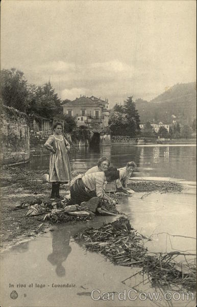 Lavandaie, In riva Al Lago Italy