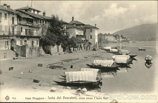 711 Lago Maggiore - Isola dei Pescatori, vista verso l'Isola Bell Italy