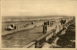 Esplanade Facing East Postcard