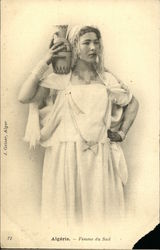 72 - Algérie - Femme du Sud Postcard