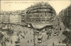 Rue de la Republique et le Quai du Port Postcard