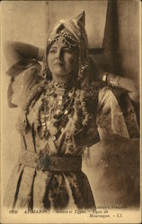 Au Maroc - Scènes et Types - Type de Mauresque Postcard