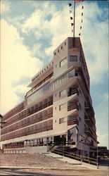 Yankee Clipper Hotel Fort Lauderdale, FL Postcard Postcard