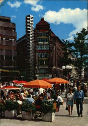 Am Monckebergbrunnen Postcard