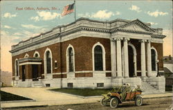 Post Office Auburn, ME Postcard Postcard