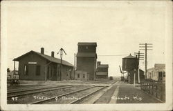 Station & Elevators Postcard
