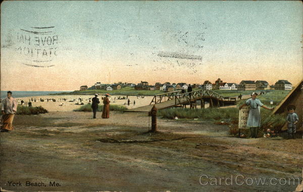 Strolling on York Beach Maine
