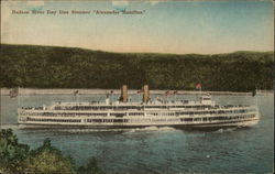 Hudson RIver Day Line Steamer "Alexander Hamilton" Postcard