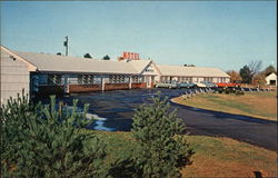 River Bend Motel Newington, NH Postcard Postcard