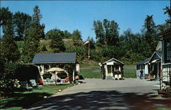 Clukey's Motor Colony Postcard