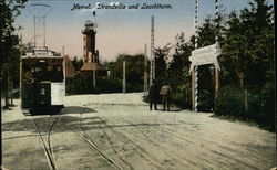 Strandvilla und Leuchtturm Postcard