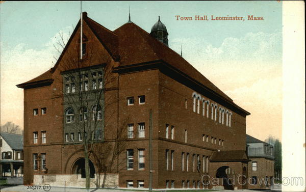 Town Hall Leominster Massachusetts