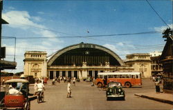 "Hua Lum Pong" - The Railway Station Bangkok, Thailand Southeast Asia Postcard Postcard