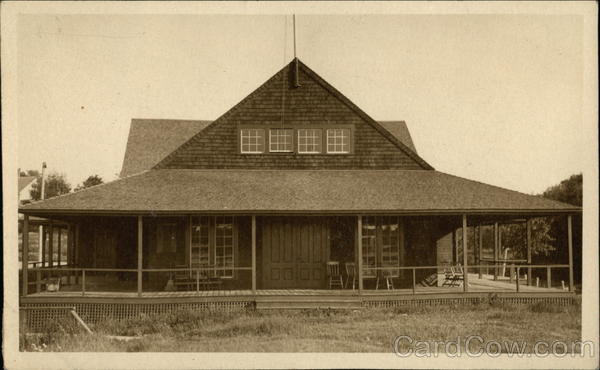 Home with Wrap Around Porch Christmas Cove Maine