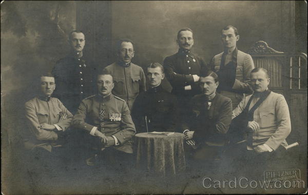 Officers in uniform World War I