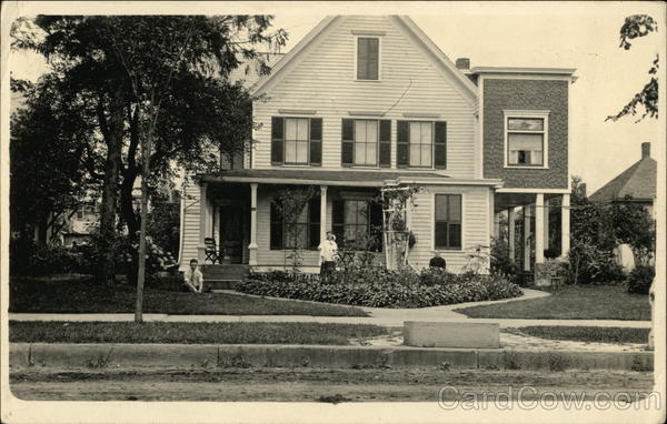 Newton House, 207 Hawley St Binghamton New York
