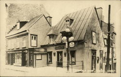 Maison Montcalm Postcard
