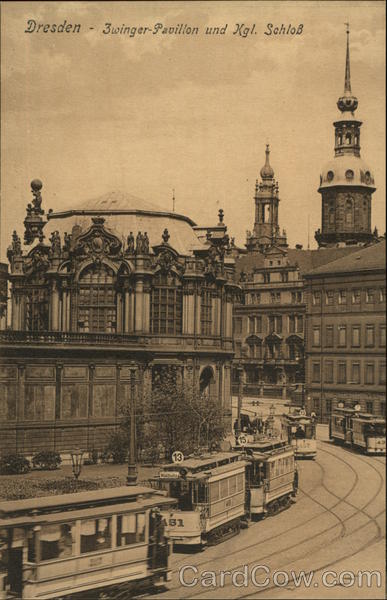 Zwinger-Pavillon und Kgl. Schloß Dresden Germany