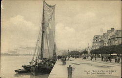Le Quai Joinville Postcard