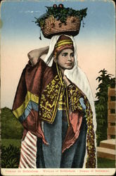 Femme de Bethlehem - Woman of Bethlehem - Donne di Betlemne Postcard