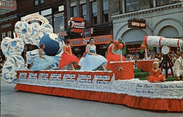 Grand Floral Parade, National Cherry Festival Traverse City Michigan