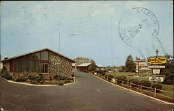 Town House Motel Coach & Four Hightstown, NJ Postcard Postcard