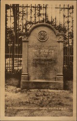 Colonel Theodore Roosevelt Grave Oyster Bay, NY Postcard Postcard