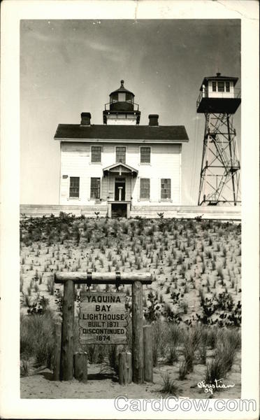 Yaquina Bay Lighthouse Newport Oregon