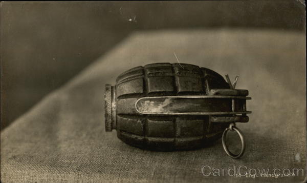 WWI Photo: Hand Grenade - English Handgranate World War I
