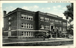 Street View of Junior High School Brookfield, MO Postcard 