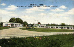 Colonial Motel Texarkana, AR Postcard Postcard