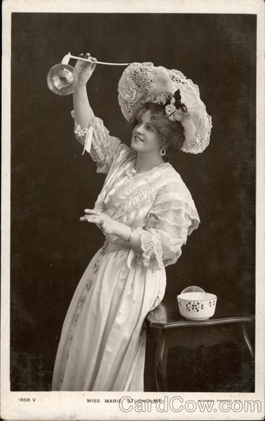 Miss Marie Studholme Actresses
