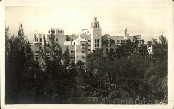 The Royal Hawaiian Hotel Honolulu