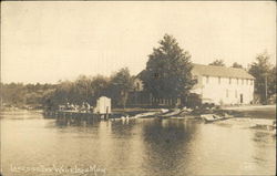 Lakeside Inn Postcard