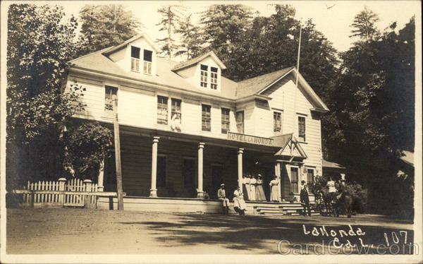 Hotel La Honda California