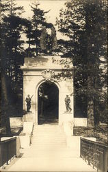 Memorial Arch Postcard