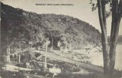 Roosevelt Drive Along Housatonic Postcard