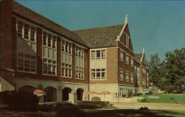 L.A. Pittinger Student Center: Ball State Campus Muncie Indiana