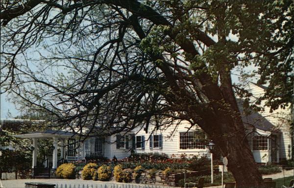 The Spinning Wheel Restaurant and Gift Shop Redding Ridge Connecticut