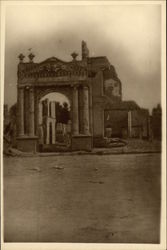 Ypres St. Martin's gate Postcard