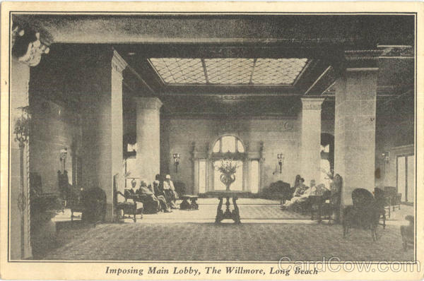 Imposing Main Lobby Long Beach California