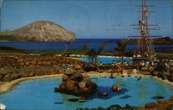 Leeward Isles Pool, Oahu Postcard