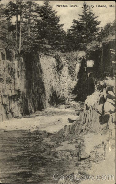 Pirates Cave Bailey Island Maine
